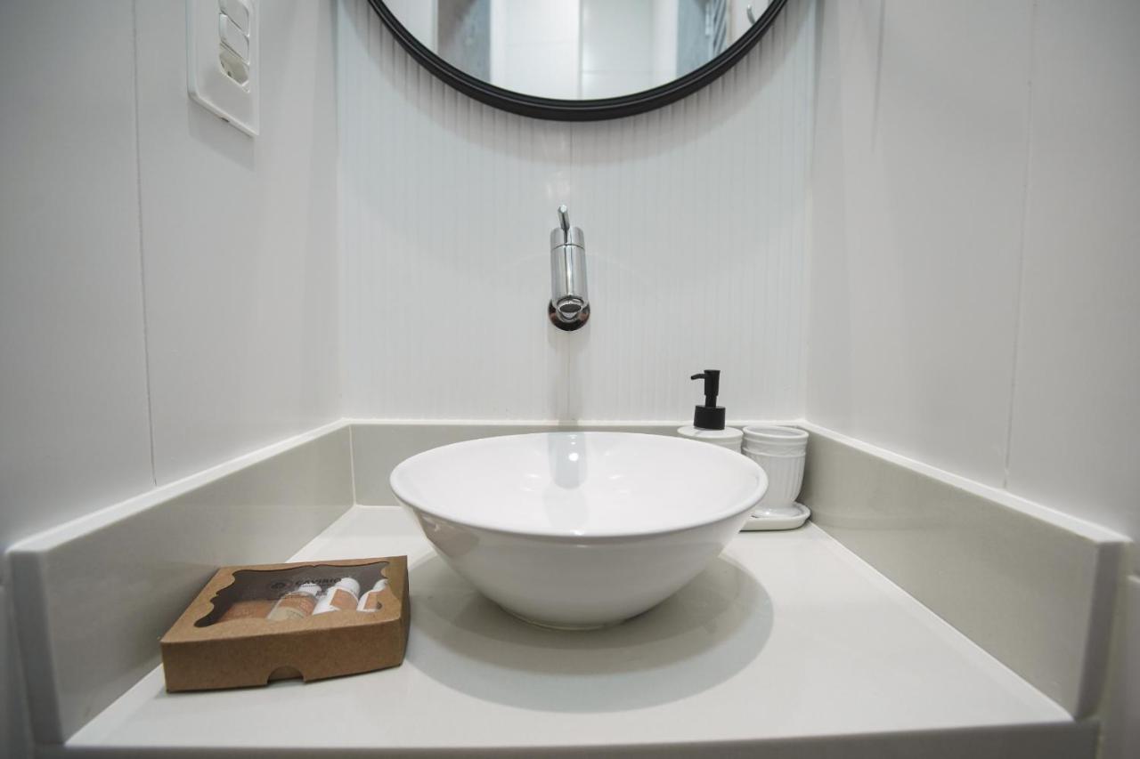 Apartamento Pineapples Nsc1109 - Aconchegante Estúdio Pet-friendly Em Copacabana *